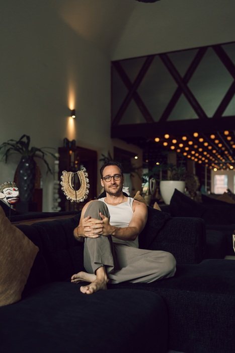 There was a period in my life where I genuinely liked seeing myself as the white knight: The saviour complex in men. Jan-Willem van der Heiden, relationship coach